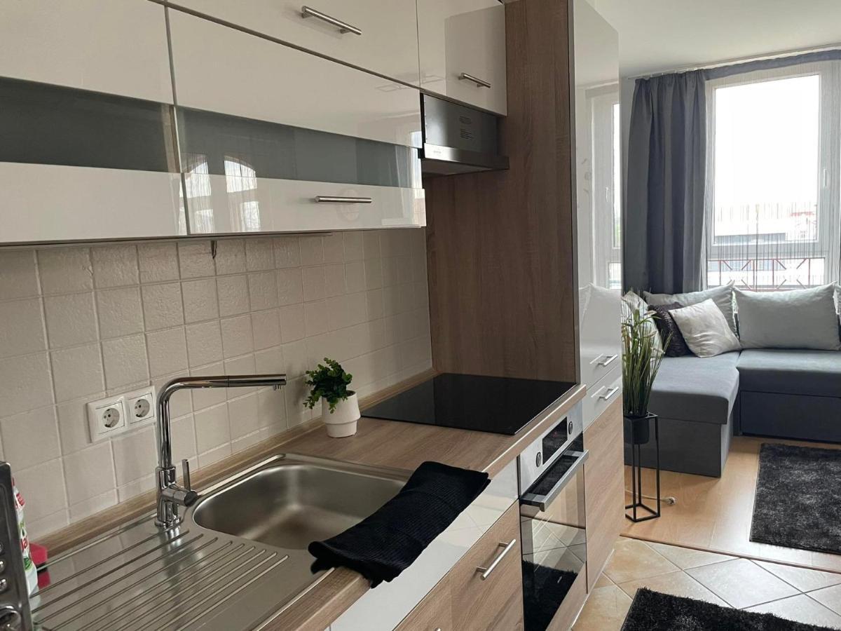 Europa 20 Apartman Бік Екстер'єр фото
